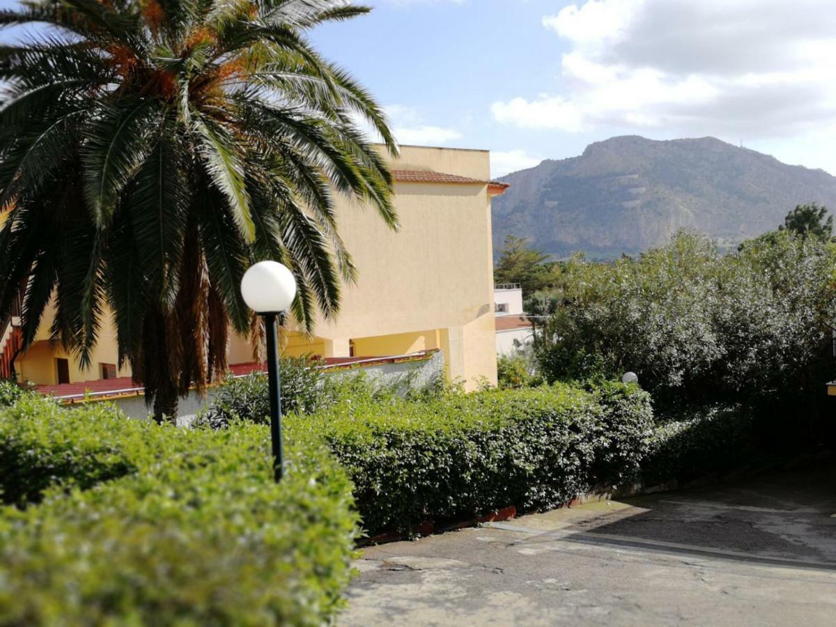 Great Sicily Hotell Mondello Exteriör bild